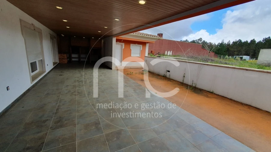 Moradia T7 para Venda em Bidoeira de Cima Foto 13