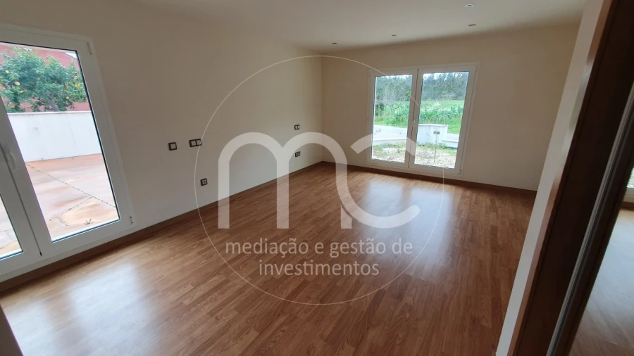 Moradia T7 para Venda em Bidoeira de Cima Foto 30