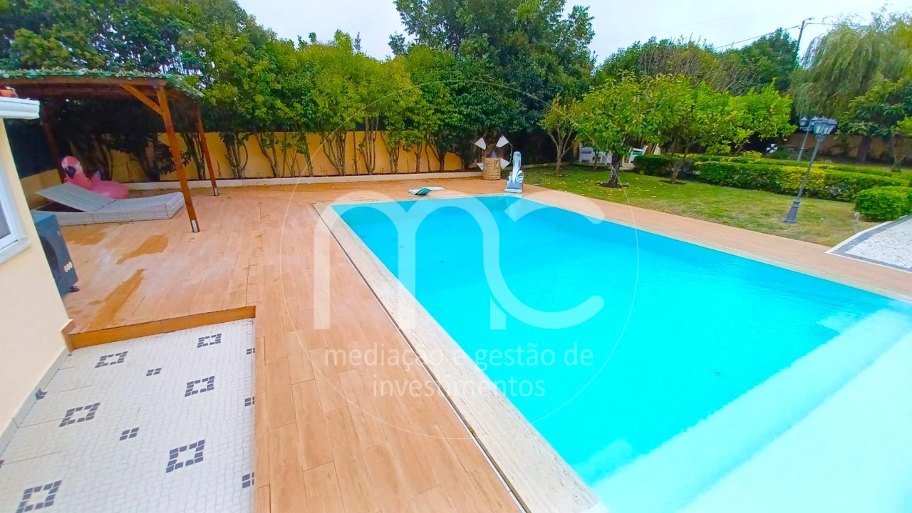 Moradia T3 para Venda em São João das Lampas e Terrugem Foto 42