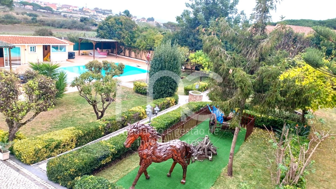 Moradia T3 para Venda em São João das Lampas e Terrugem Foto 1