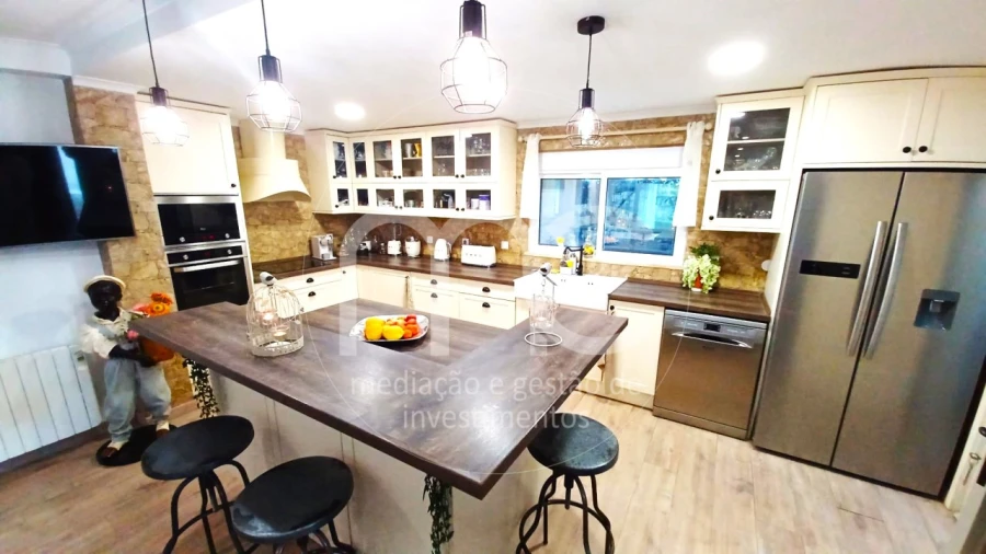 Moradia T3 para Venda em São João das Lampas e Terrugem Foto 6