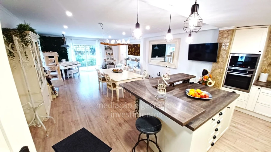 Moradia T3 para Venda em São João das Lampas e Terrugem Foto 5