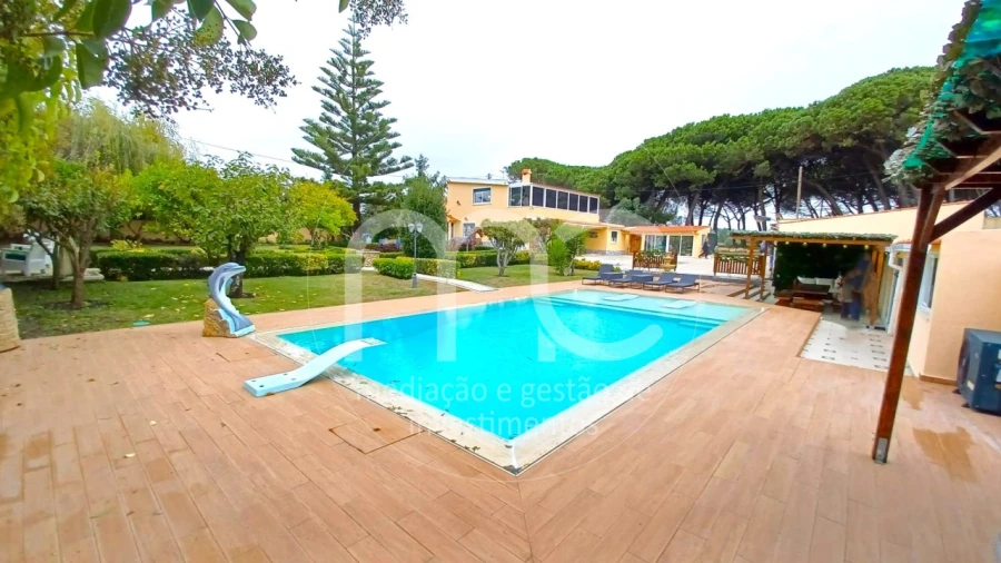 Moradia T3 para Venda em São João das Lampas e Terrugem Foto 38