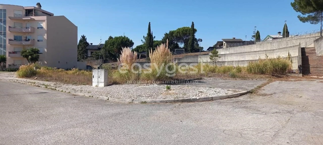 Terreno para Venda em Tavarede