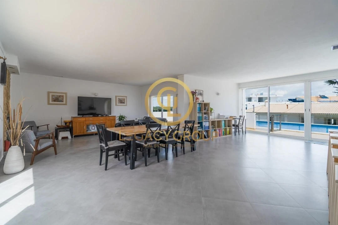 Moradia T4 para Venda em Castro Marim Foto 8