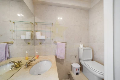 Moradia T6 para Venda em Arcozelo