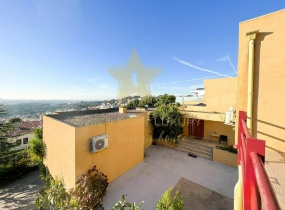 Moradia T6 para Venda em Baguim do Monte (Rio Tinto) Foto 4