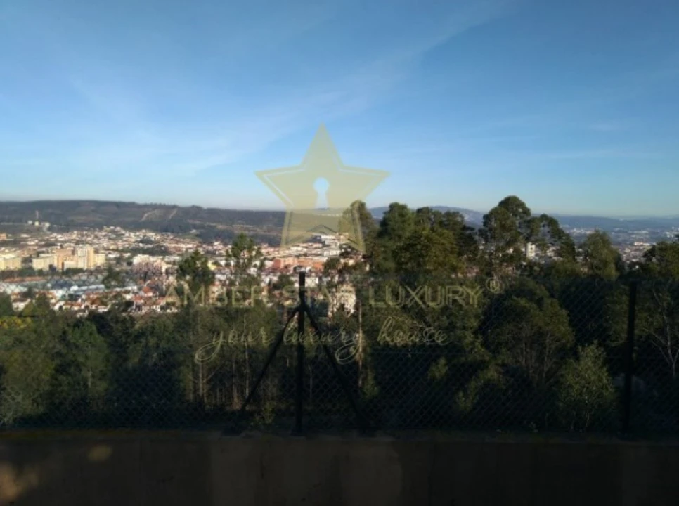 Moradia T6 para Venda em Baguim do Monte (Rio Tinto) Foto 6