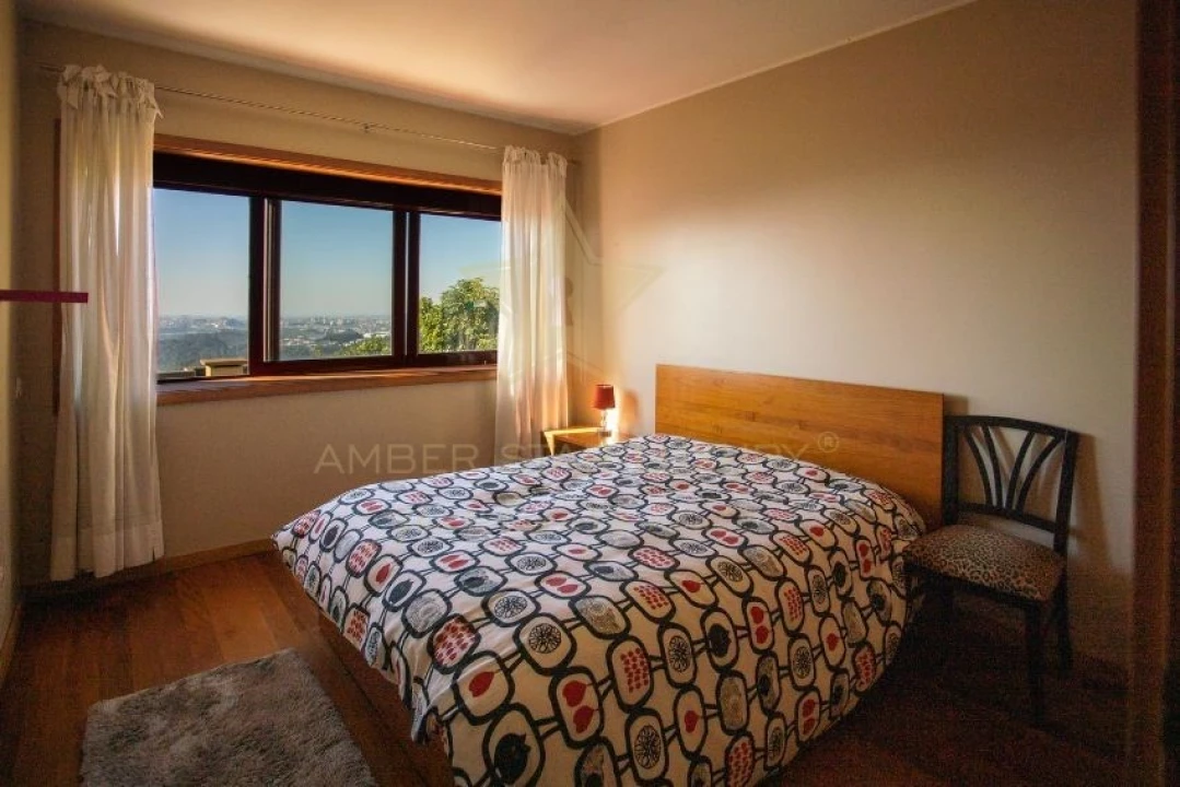 Moradia T6 para Venda em Baguim do Monte (Rio Tinto) Foto 15