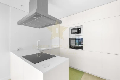 Apartamento T2 para Venda em Santa Marinha e São Pedro da Afurada
