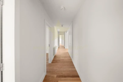 Apartamento T3 para Venda em Cedofeita, Santo Ildefonso, Sé, Miragaia, São Nicolau e Vitória