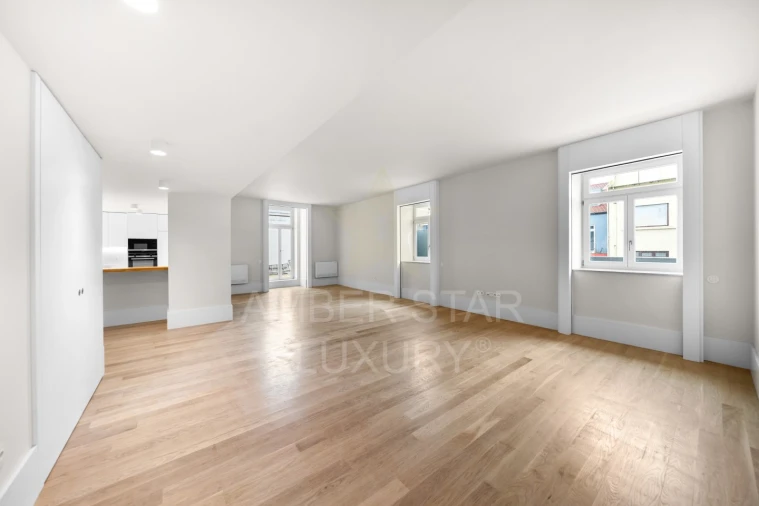 Apartamento T3 para Venda em Cedofeita, Santo Ildefonso, Sé, Miragaia, São Nicolau e Vitória Foto 3