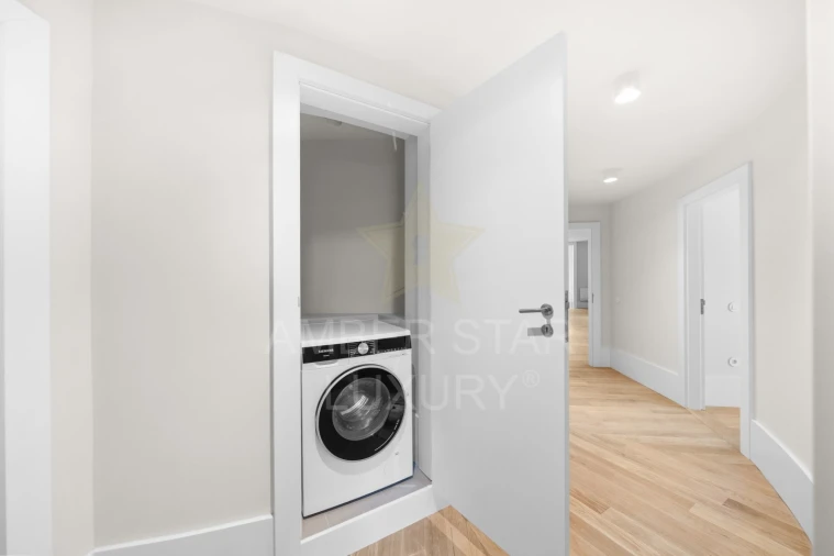 Apartamento T3 para Venda em Cedofeita, Santo Ildefonso, Sé, Miragaia, São Nicolau e Vitória Foto 13
