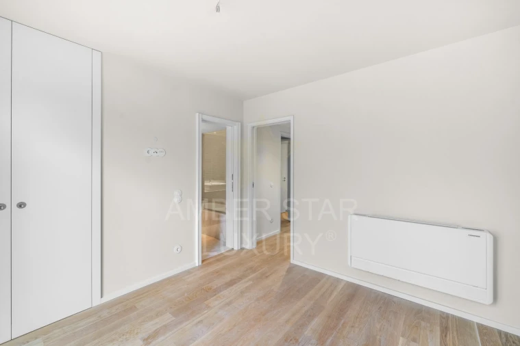 Apartamento T3 para Venda em Cedofeita, Santo Ildefonso, Sé, Miragaia, São Nicolau e Vitória Foto 24