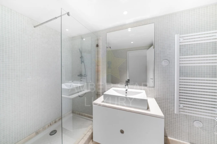 Apartamento T3 para Venda em Cedofeita, Santo Ildefonso, Sé, Miragaia, São Nicolau e Vitória Foto 30