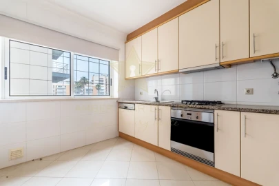 Apartamento T3 para Venda em Quarteira