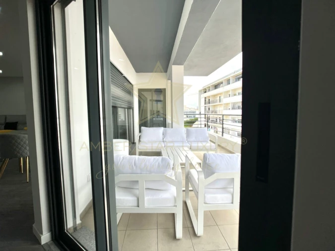 Apartamento T3 para Venda em Quelfes Foto 23