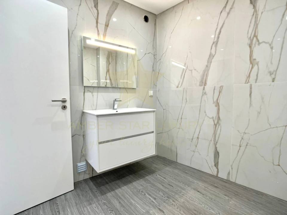 Apartamento T3 para Venda em Quelfes Foto 18