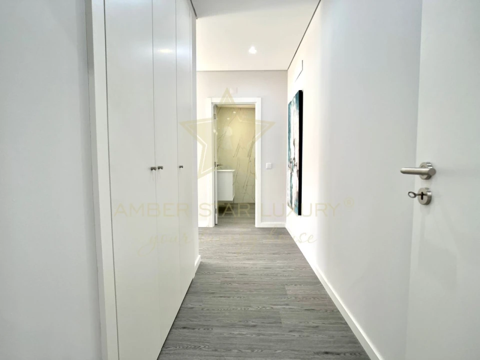 Apartamento T3 para Venda em Quelfes Foto 22
