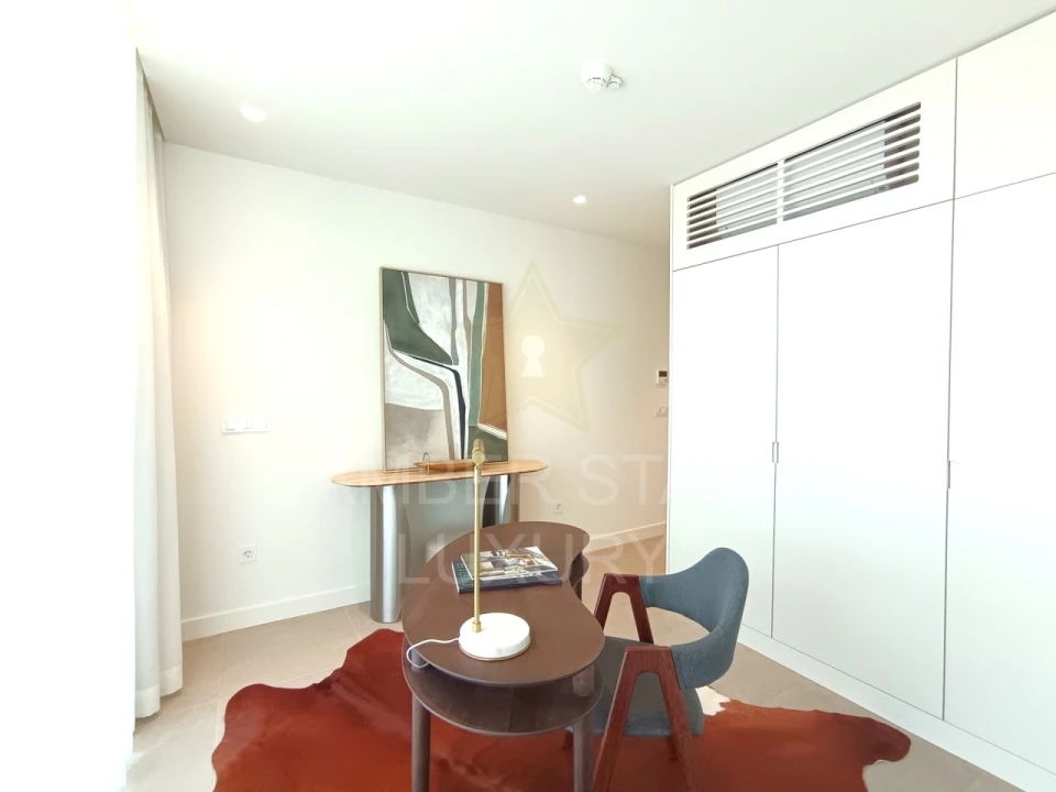 Apartamento T4 para Venda em Lagoa e Carvoeiro Foto 8