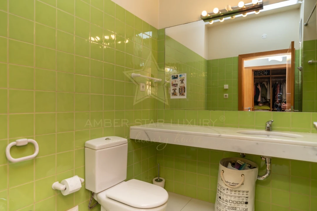 Moradia T7 para Venda em Telões Foto 40