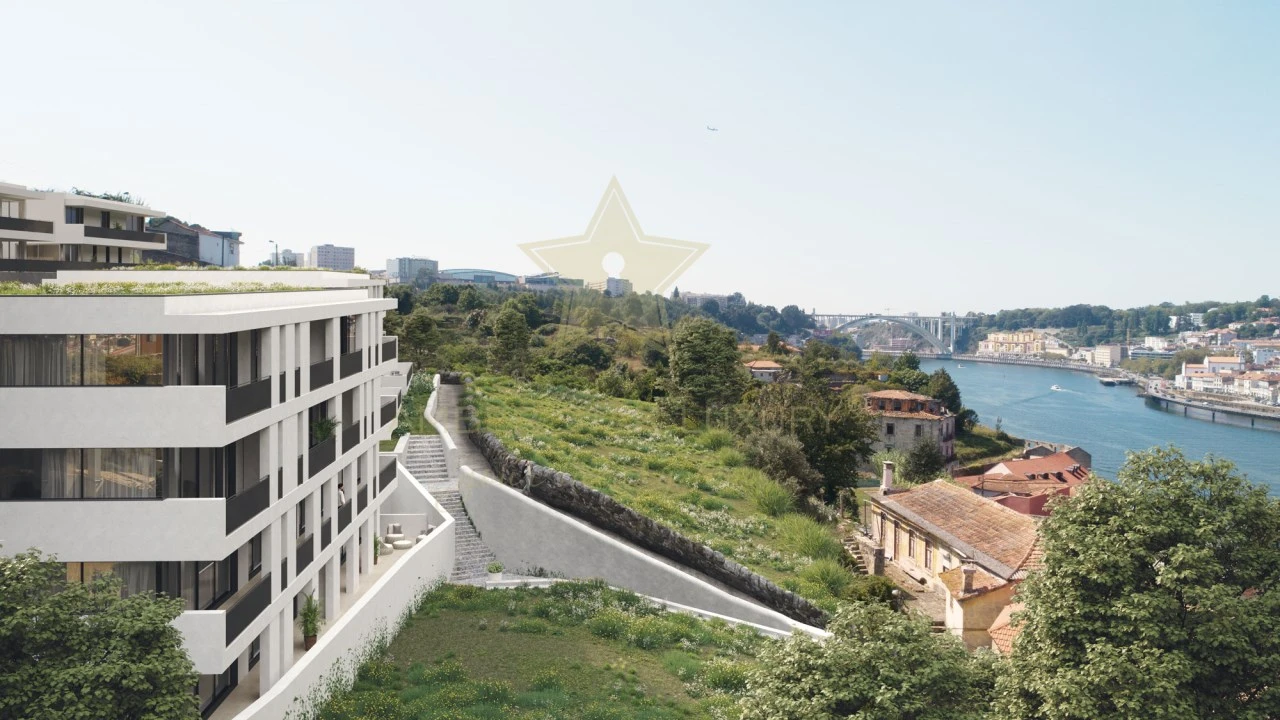 Apartamento T2 para Venda em Santa Marinha e São Pedro da Afurada Foto 1