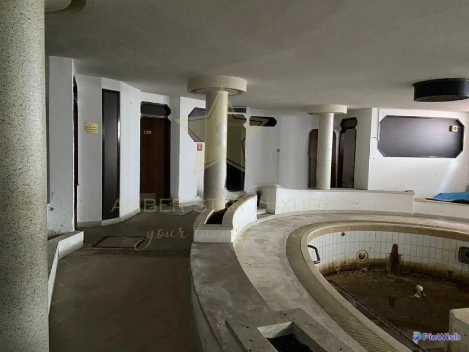 Loja para Venda em Carcavelos e Parede Foto 1