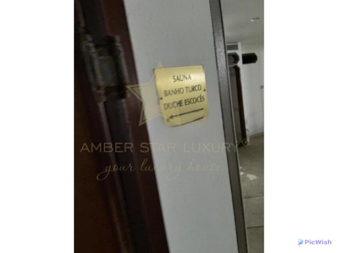 Loja para Venda em Carcavelos e Parede Foto 9