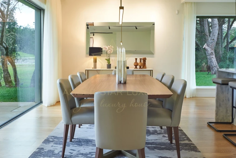 Apartamento T4 para Venda em Cascais e Estoril Foto 3