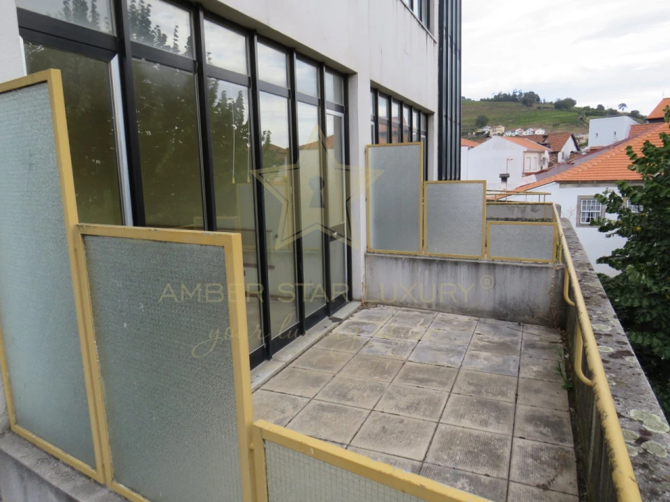 Negócio para Venda em Mesão Frio (Santo André) Foto 79