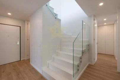 Apartamento T4 para Venda em Alcochete
