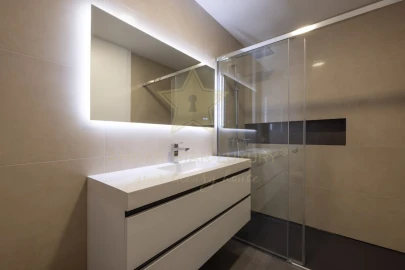 Apartamento T4 para Venda em Alcochete
