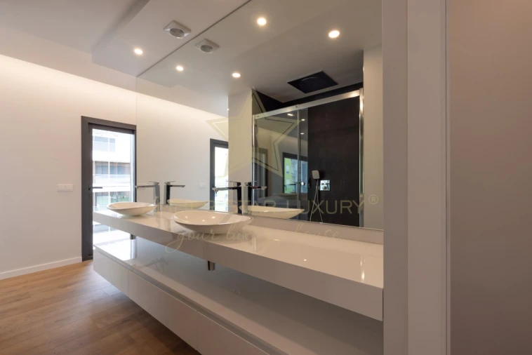 Apartamento T4 para Venda em Alcochete Foto 23
