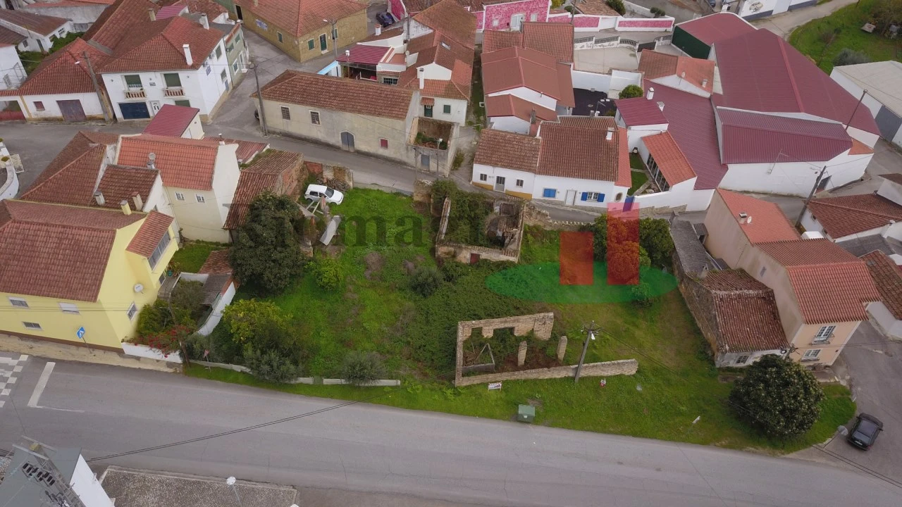 Moradia T3 para Venda em Rio Maior Foto 11