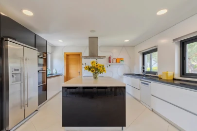 Moradia T5 para Venda em Carvalhal