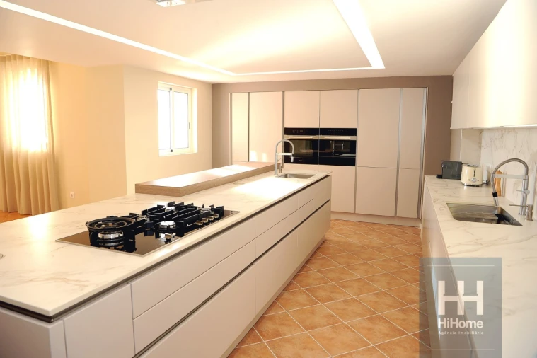 Moradia T3 para Venda em São Gonçalo Foto 20