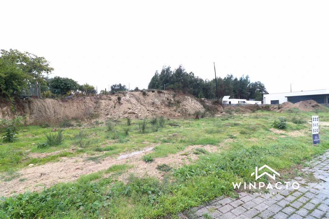 Terreno para Venda em Senhorim Foto 6