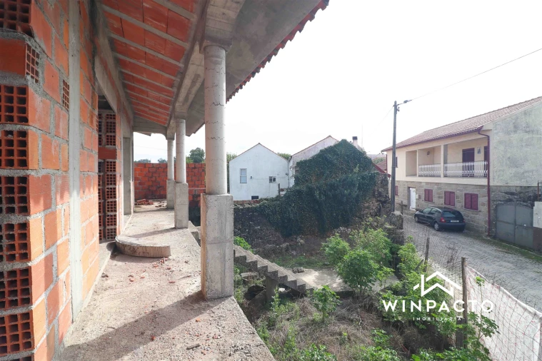 Moradia T4 para Venda em Espinho Foto 12