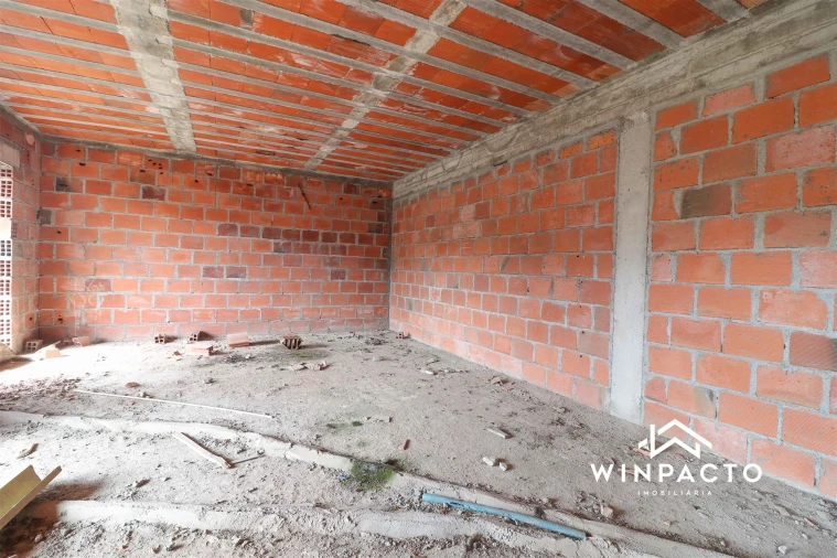 Moradia T4 para Venda em Espinho Foto 9