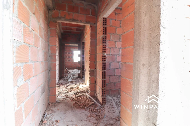 Moradia T4 para Venda em Espinho Foto 26