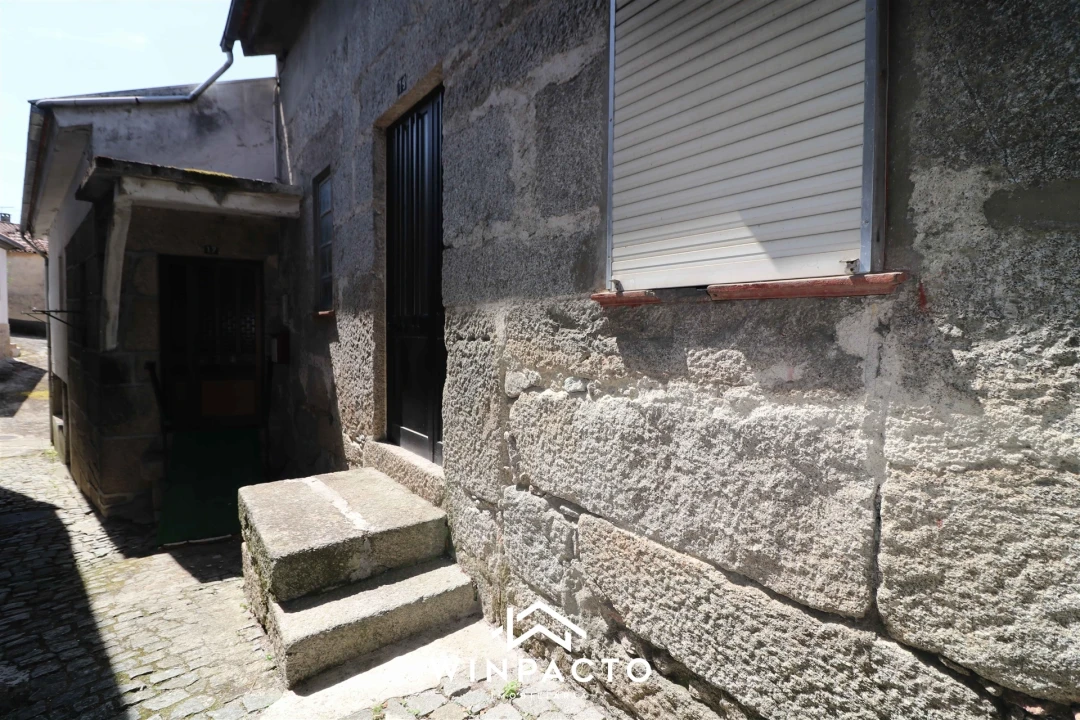 Moradia T3 para Venda em Vilar Seco Foto 35