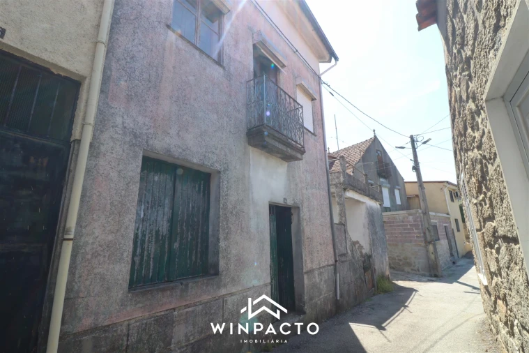 Moradia T3 para Venda em Vilar Seco Foto 20