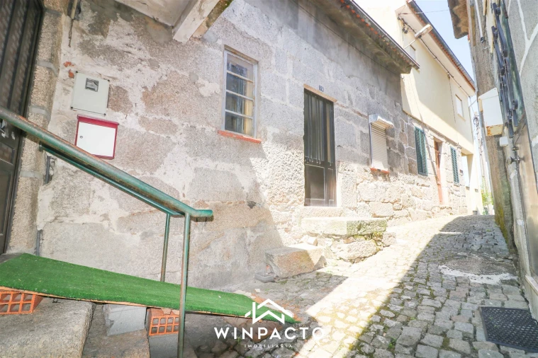 Moradia T3 para Venda em Vilar Seco Foto 21