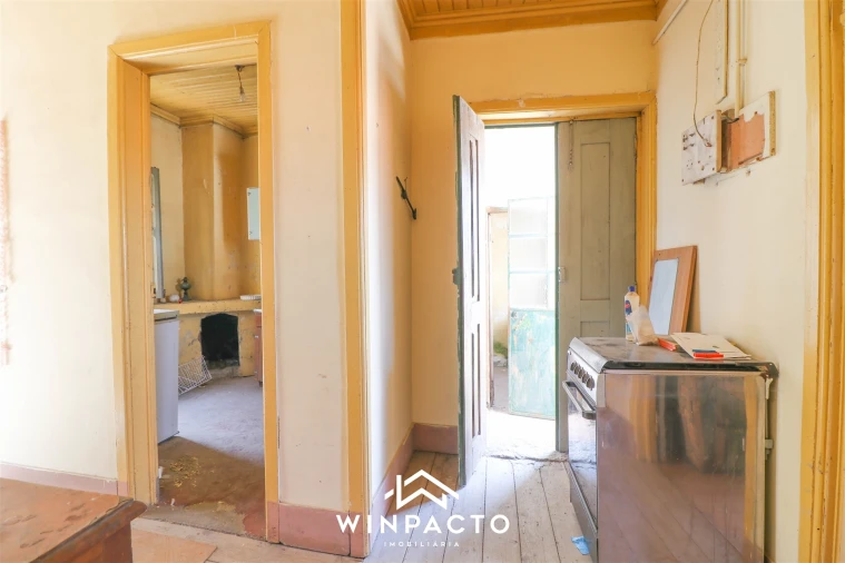 Moradia T3 para Venda em Vilar Seco Foto 9