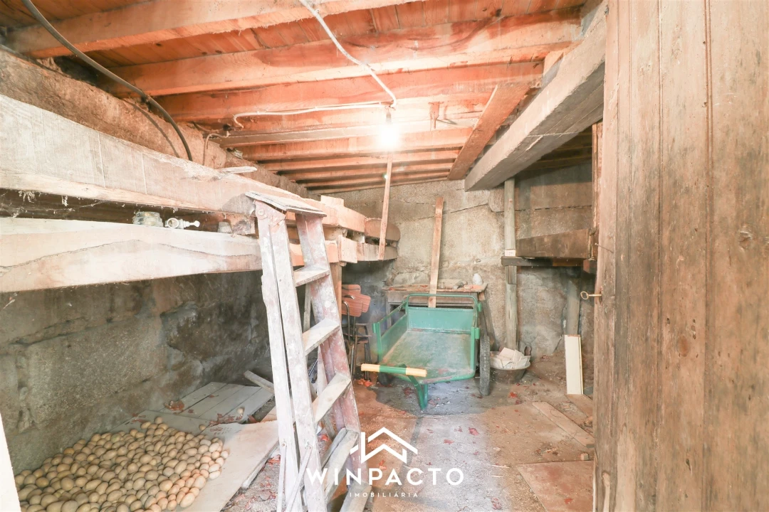 Moradia T3 para Venda em Vilar Seco Foto 39