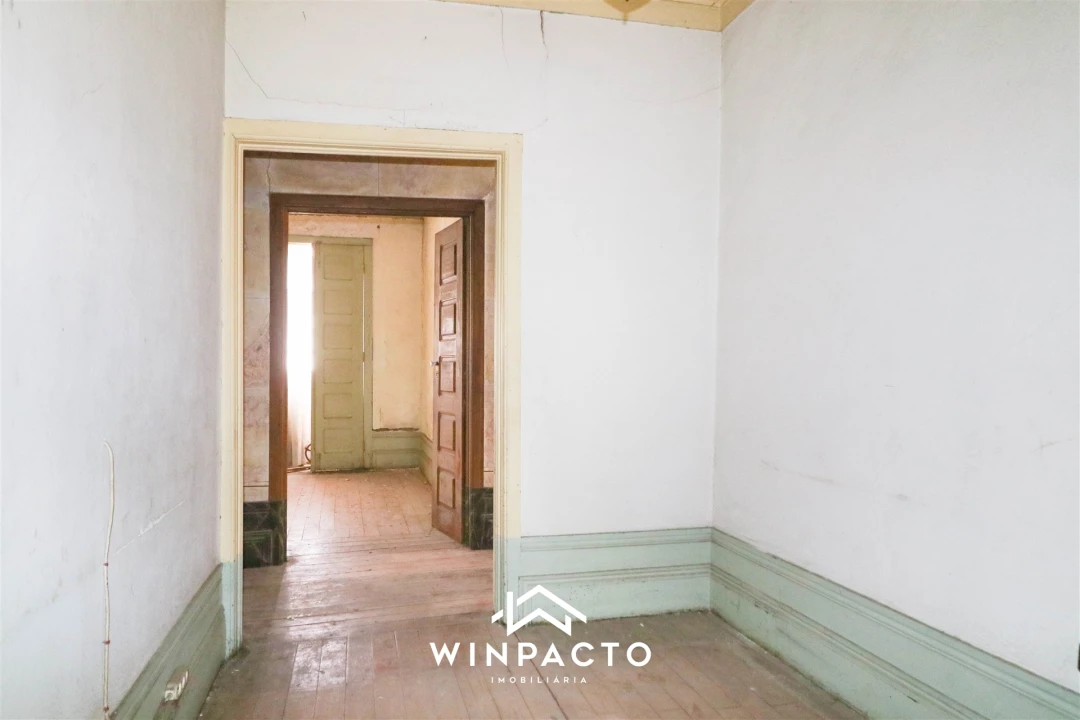 Moradia T0 para Venda em Vilar Seco Foto 2