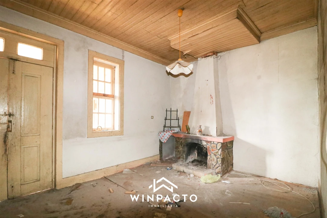 Moradia T0 para Venda em Vilar Seco Foto 6