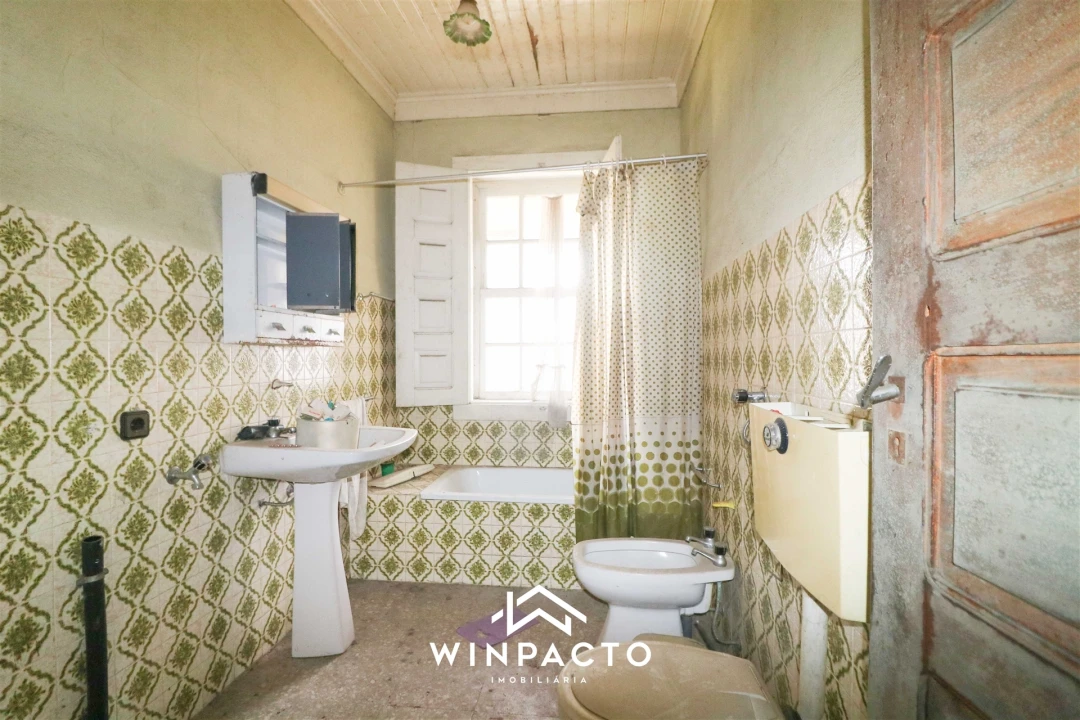 Moradia T0 para Venda em Vilar Seco Foto 5