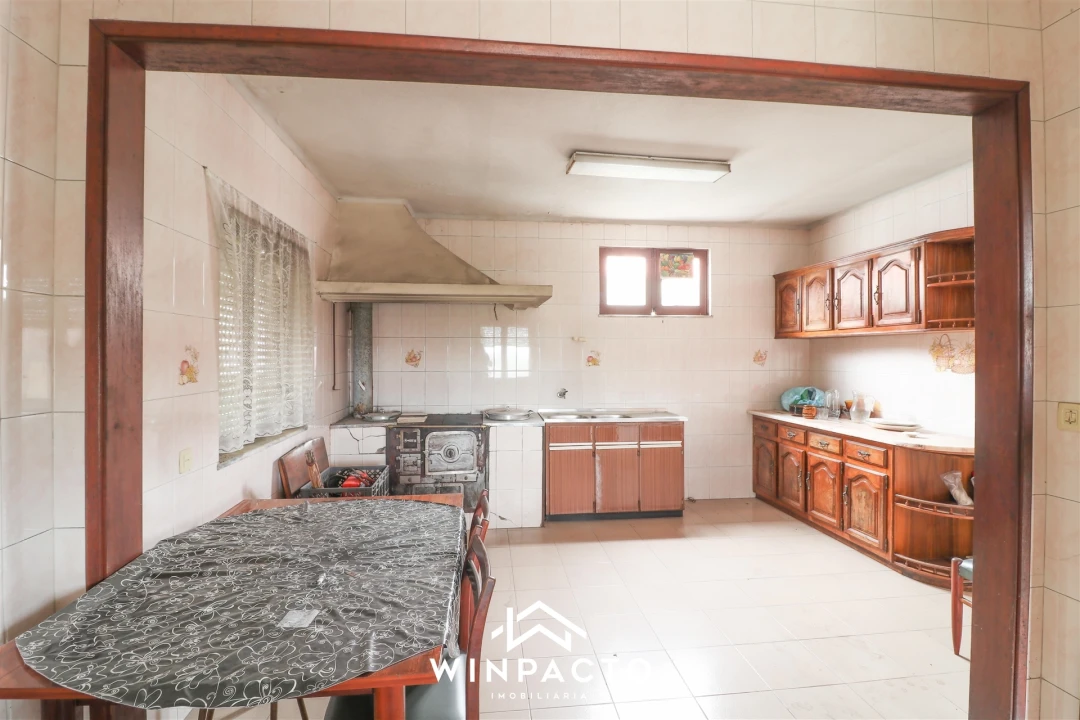 Moradia T3 para Venda em Lapa do Lobo Foto 3