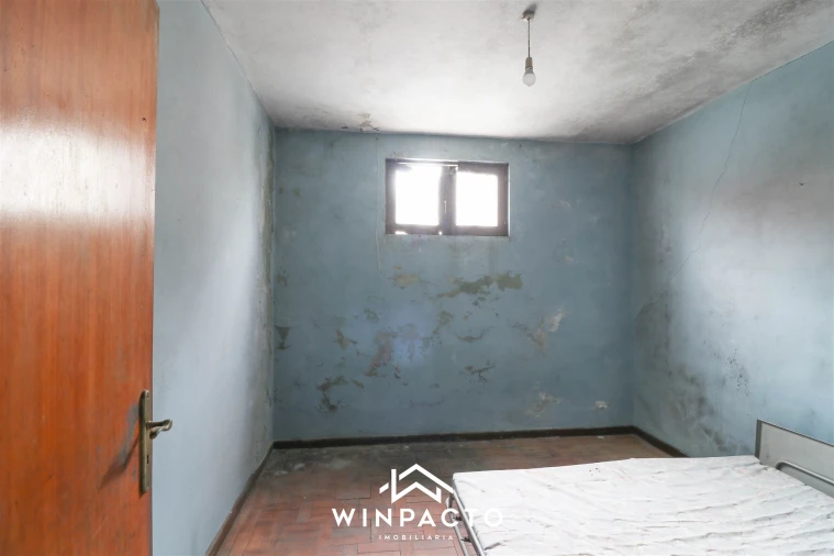 Moradia T3 para Venda em Lapa do Lobo Foto 9